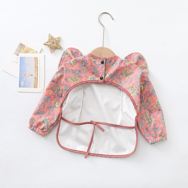 Wasserdichte Baby-Lätzchen mit Tasche und Ärmeln